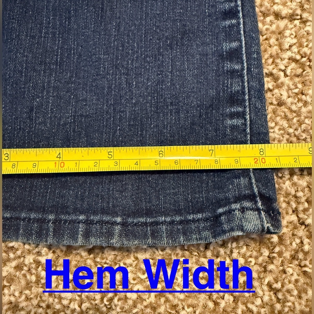 Pants Signature Levi’s Strauss size 8M 29-32 blue jeans mid rise boot cut - Picture 7 of 14